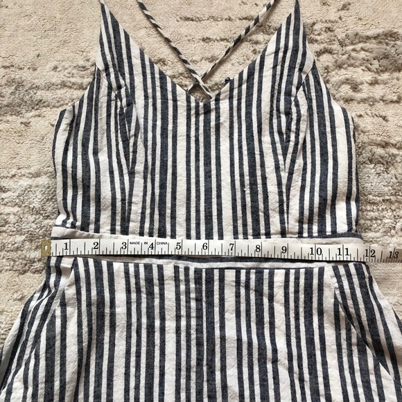 Striped Open Back Romper size Small - Picture 4 of 8